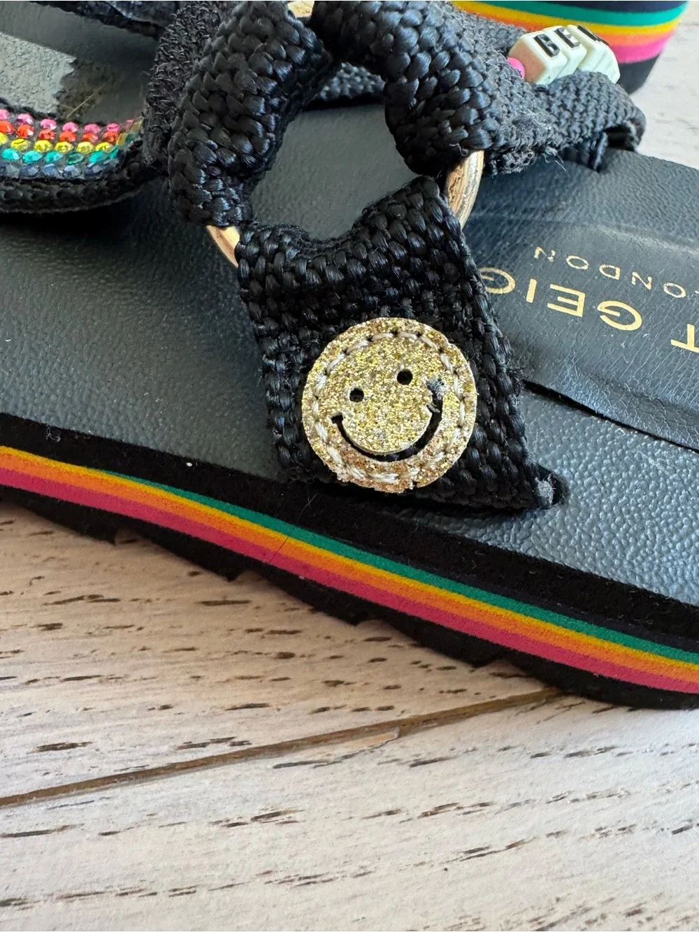 Kurt Geiger London Kids Mini Olivia Black Sandals with Rainbow Beads Sz: 5